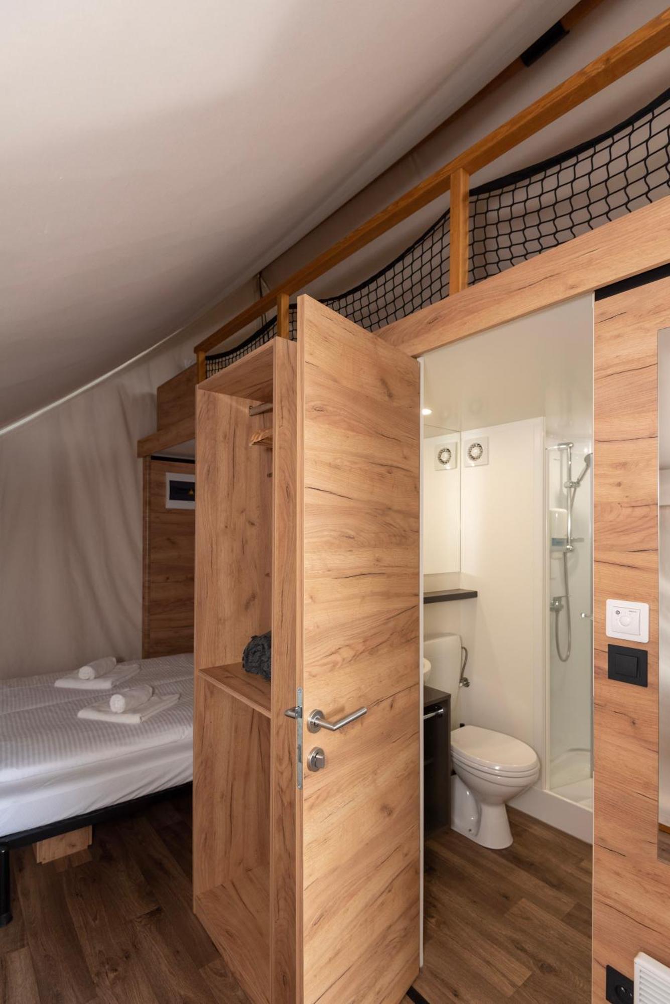 فندق Forrest Glamping Banská Štiavnica المظهر الخارجي الصورة