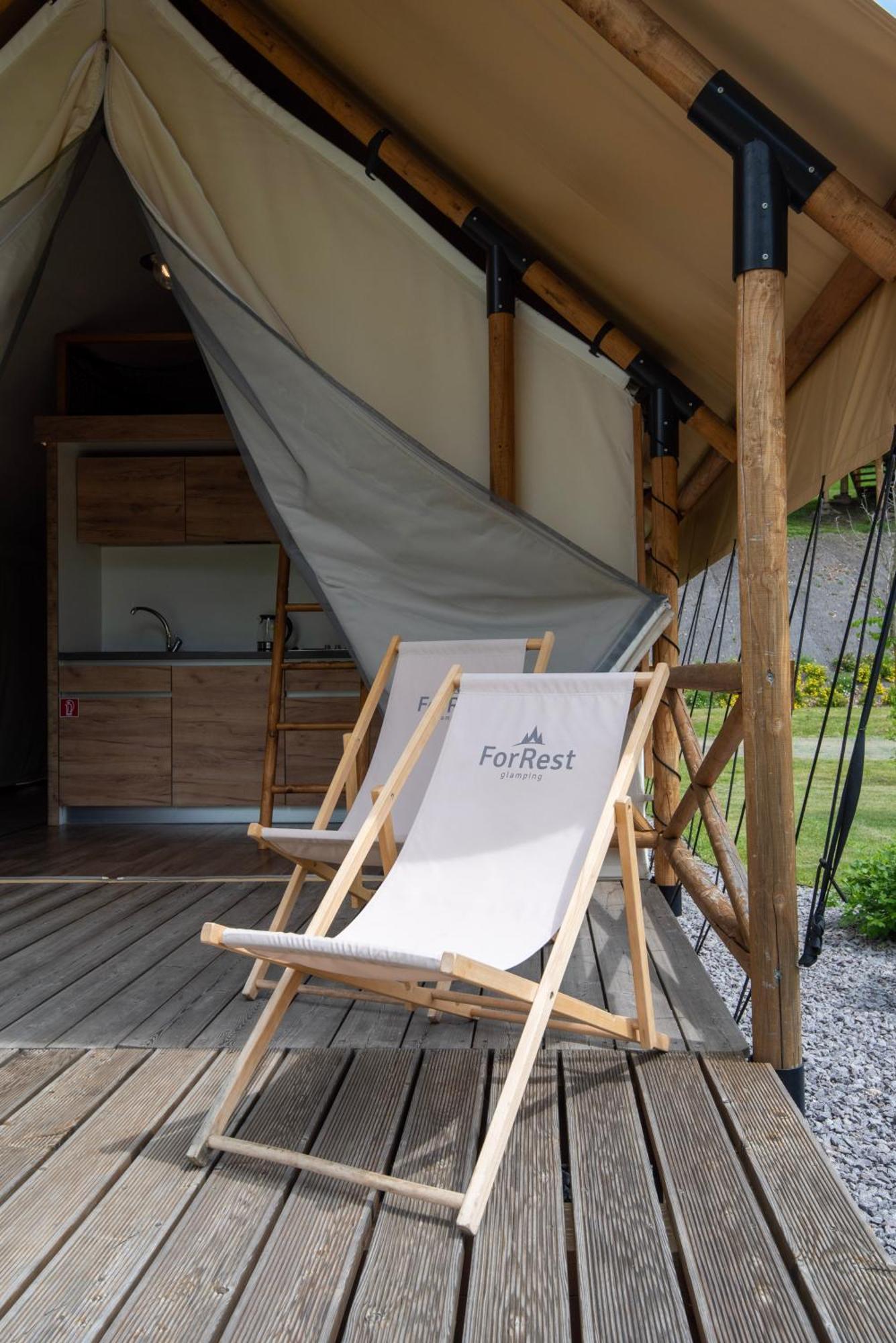 فندق Forrest Glamping Banská Štiavnica المظهر الخارجي الصورة